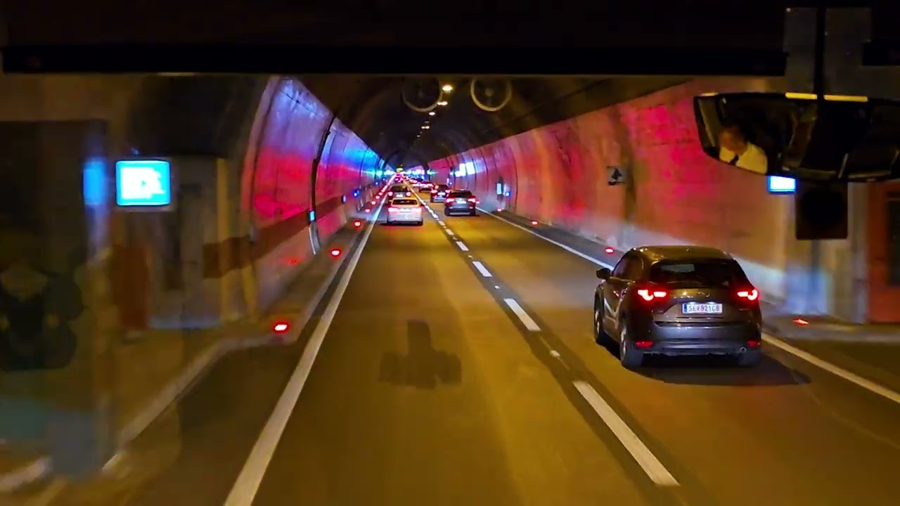 Kroz tunel Sveti Rok