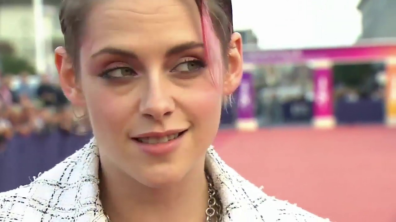 Kristen Stewart - 'Seberg' + Talent Award Red Carpet | Deauville2019