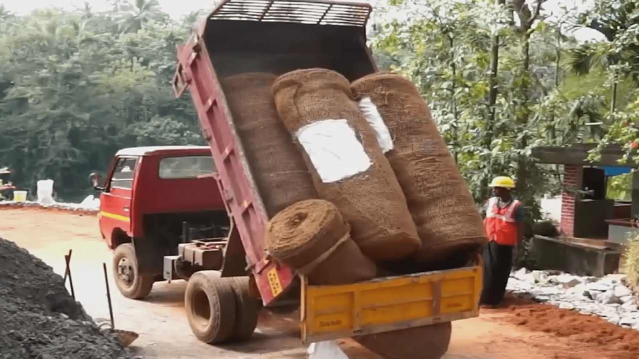 Geotêxtis de Coco na Construção de Estradas, Descubra como os Indianos Utilizam a Fibra de Coco