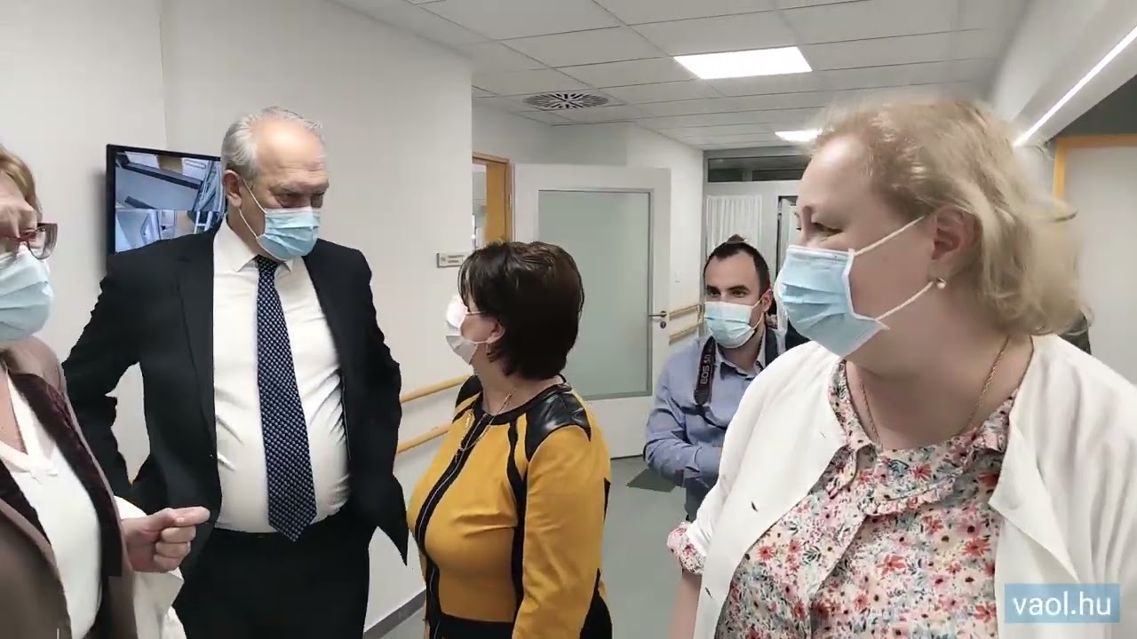 A felújított szülészet átadása, Markusovszky kórház, Szombathely