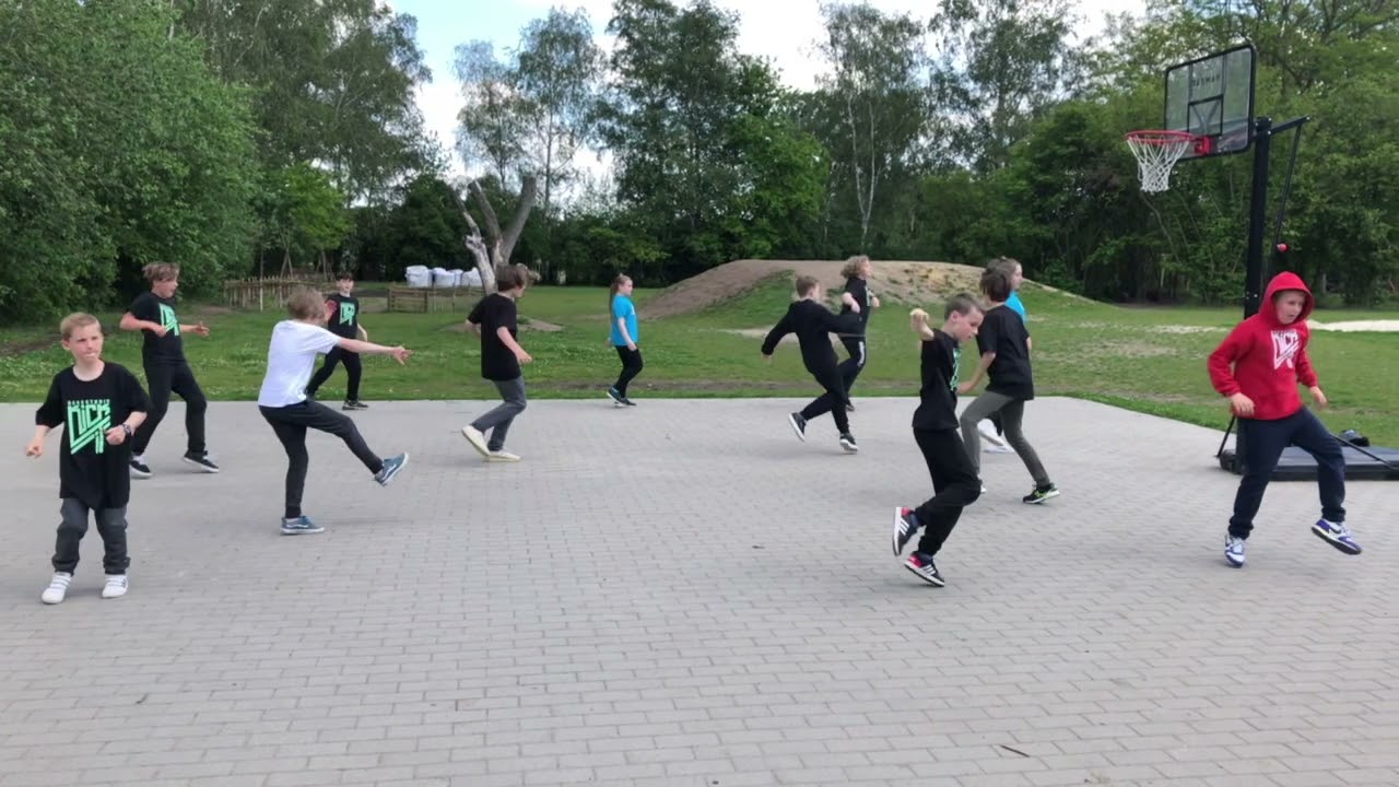 Dansstudio Kick-iT - Urban basics & boys only, o.l.v. Bert Kennes