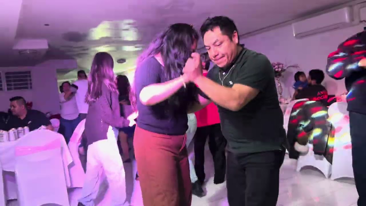 Algo de grupo ju juy