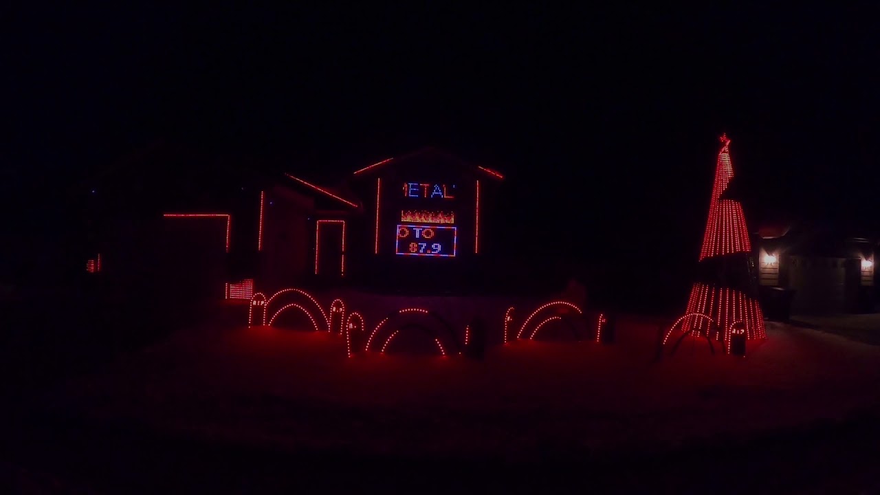 Josh's Holiday Lights Halloween 2020 "Enter Sandman"