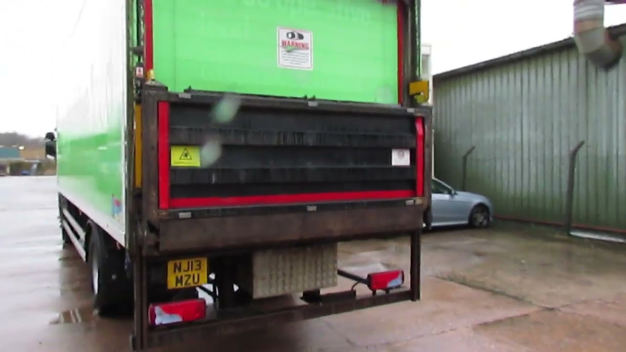 SCANIA P230 FRIDGE