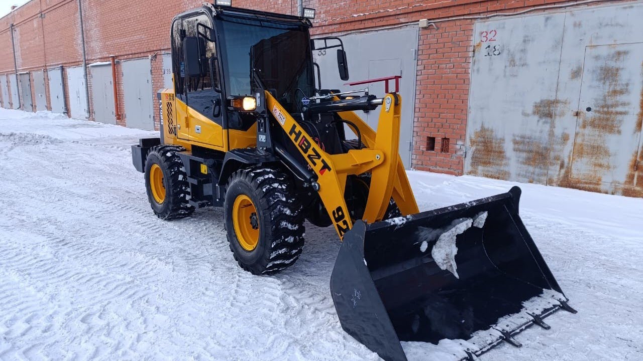 Фронтальный погрузчик 2.5 тонны LY-928