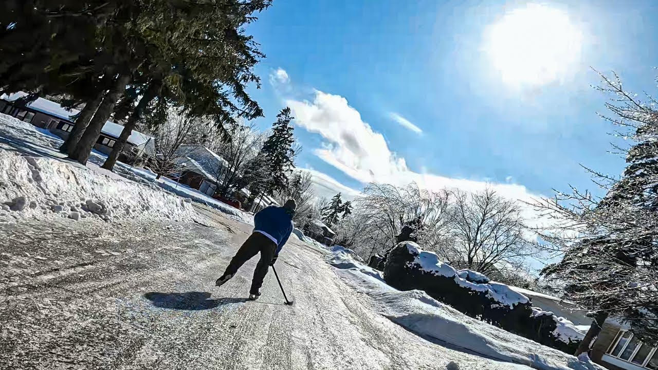 ICE Storm Hockey - Skating in the Streets!