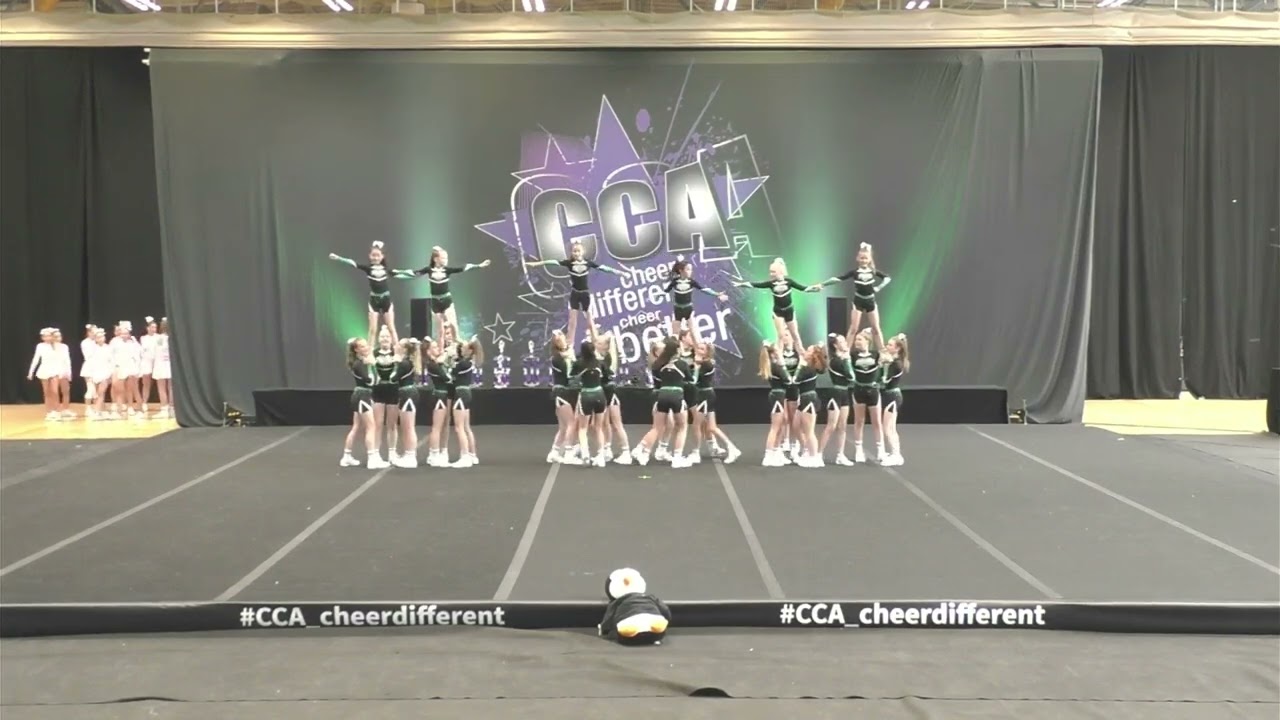 204 Shining Emeralds