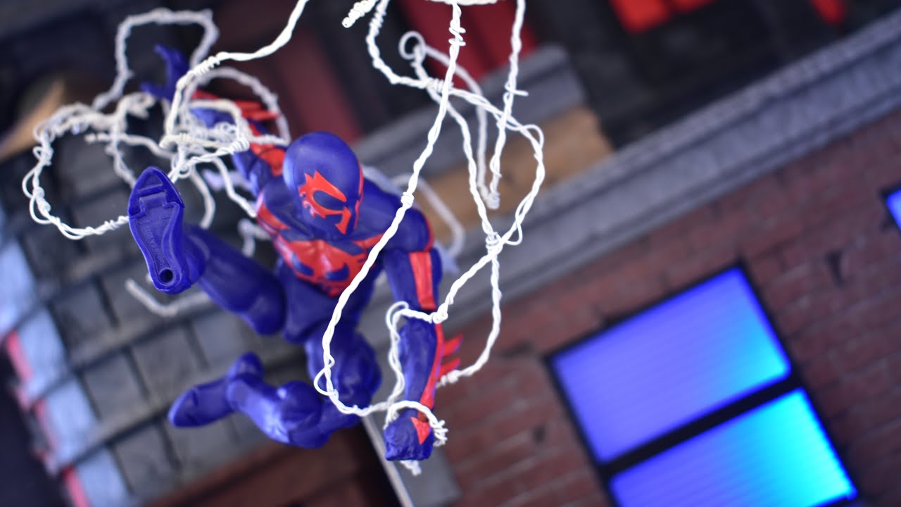Ретро-карта Marvel Legends Series Человек-паук 2099