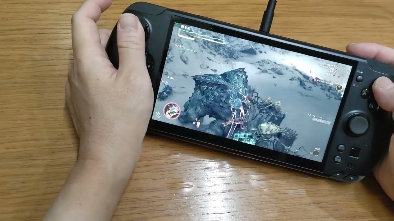 GPD WIN 5 MonsterHunter Wilds