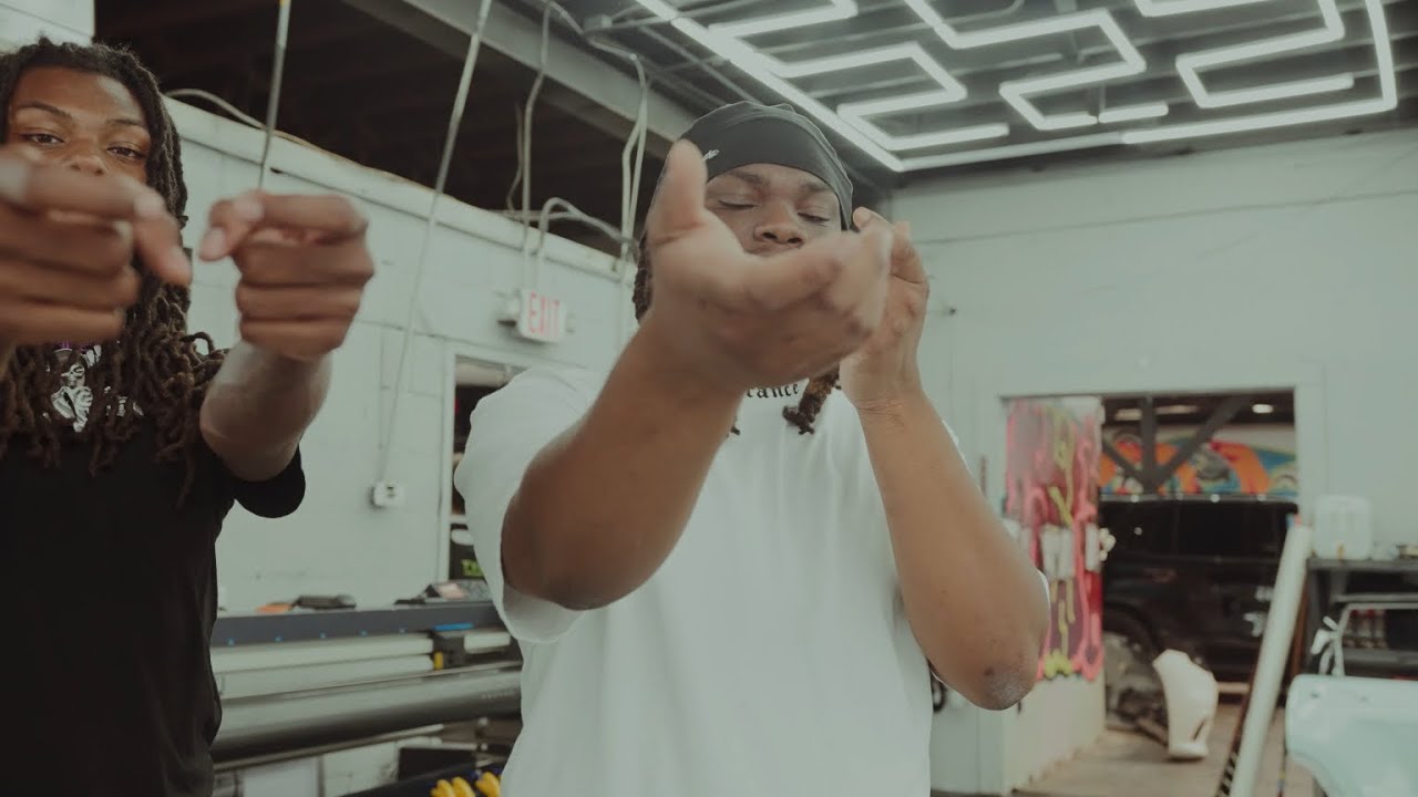 Chopz & Babyfxce E - Plastic (Official video)