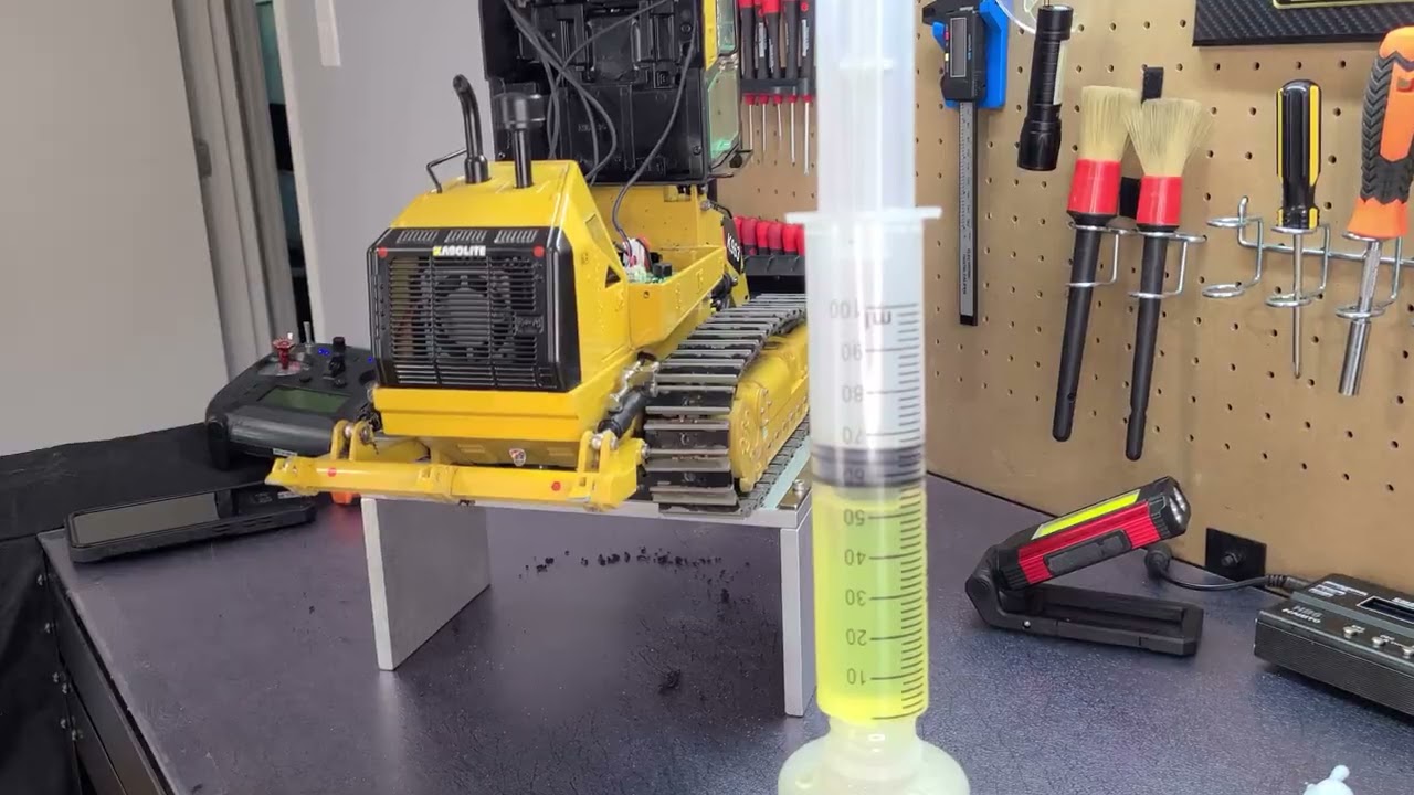Kabolite K963 Hydraulic Oil Change 2