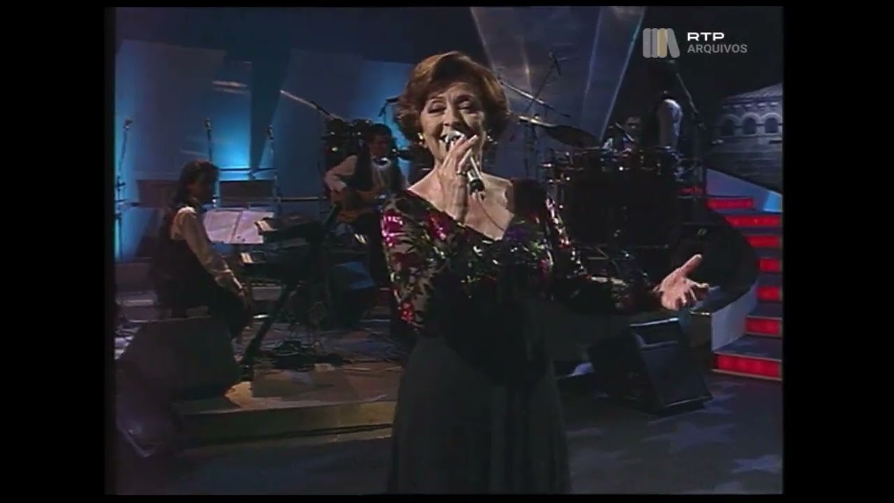 Auto Retrato - Simone de Oliveira (RTP 1995)