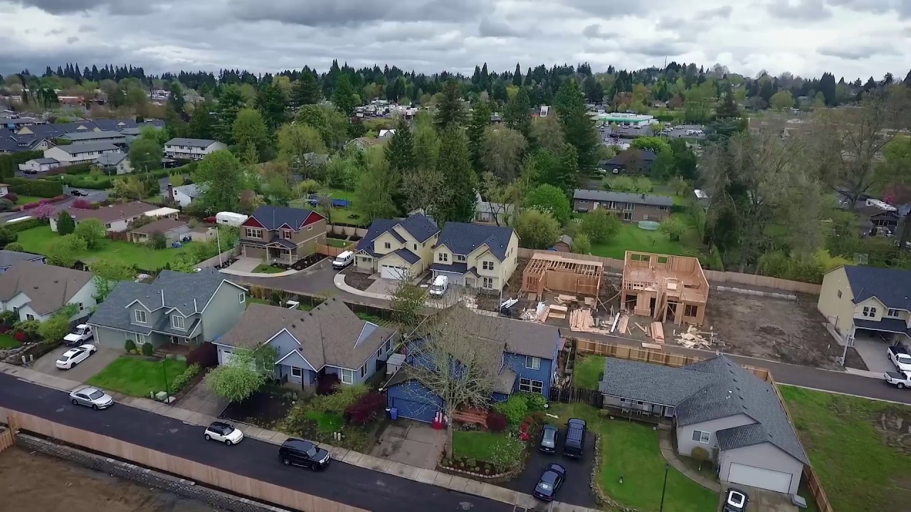 New Homes in Milwaukie ~ Concord Oaks Subdivision