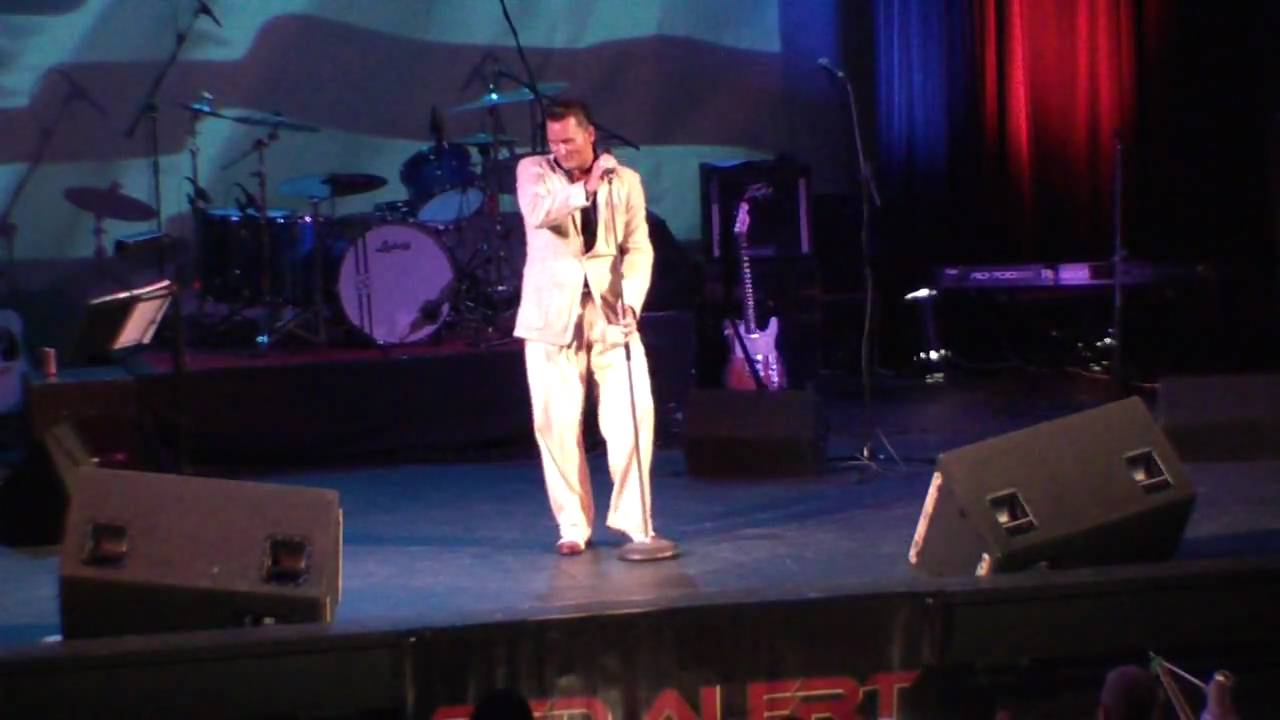 Simon Patrick aka The Rebel - Winner of the European Elvis Competition 2010