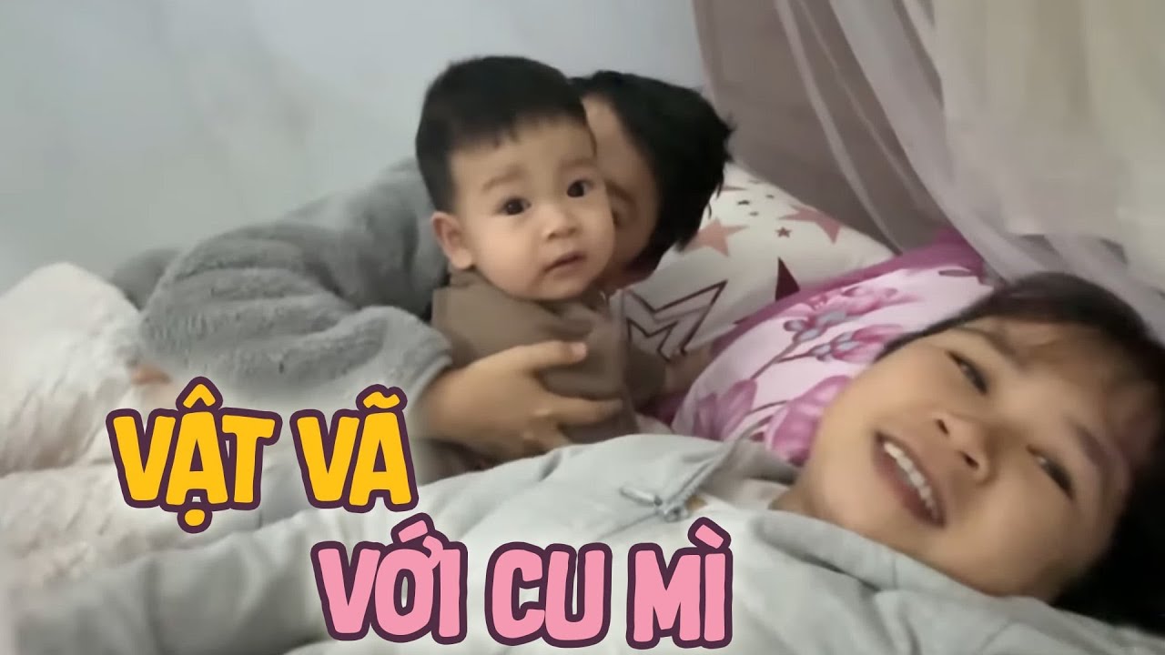 Một Ngày Một Đêm Vật Vã Cùng Cu Mì Khi Bà Nội Đi Vắng || Vợ Chồng Bé Bỏng