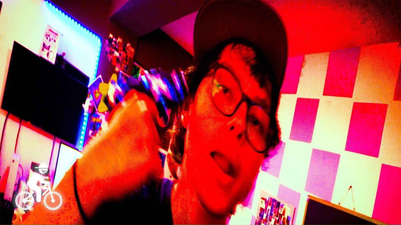 CLOUDBOI - WAKE AND BAKE Ft. @yungmxs, @YUNGLiAN, @CrazypointRD, @bxbyleex_