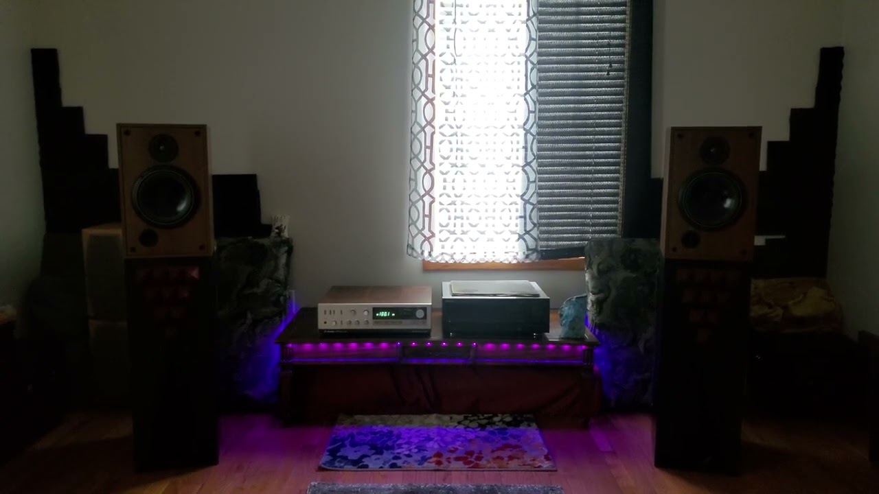 Infinity SM-82, Mitsubishi DA-R11, nvrmore - I Could Not Lie