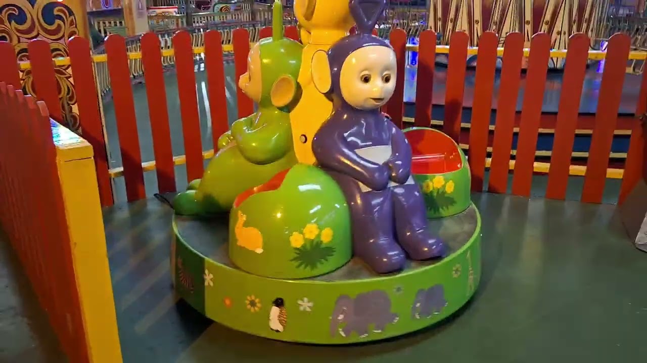 2000s Jolly Roger Teletubbies Carousel Coin Operated Ride
