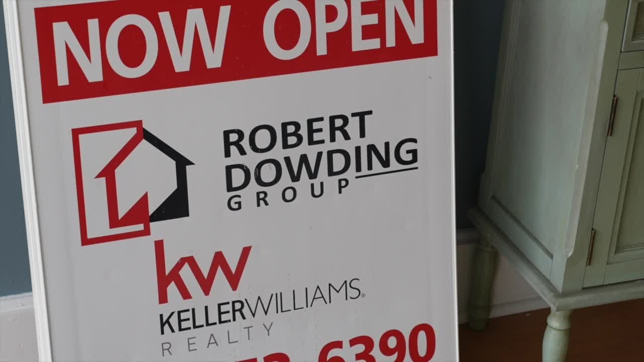 Lansing homes available for under $100,000 as market shifts