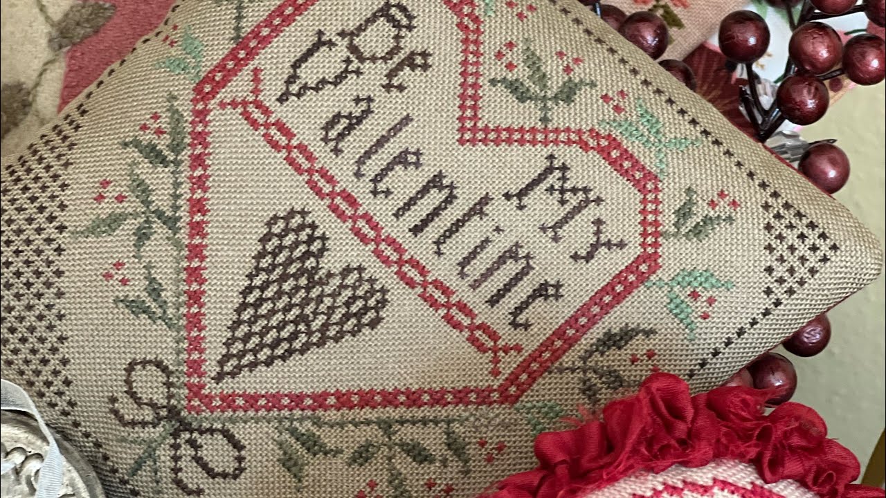 FlossTube 103: 2 weeks of stitching at the cabin & the Finishing Fairy visited! #FinishItFebruary