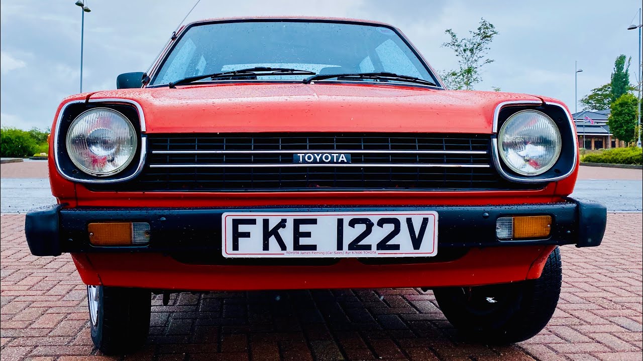 IDRIVEACLASSIC reviews: 70s Toyota Starlet (60 series Starlet)