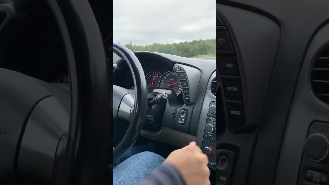 Chevrolet Corvette C6 z51 ls2 acceleration on german autobahn