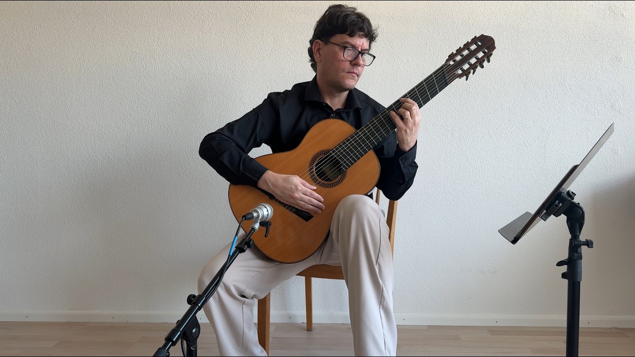 Carillon (Ralph Towner)