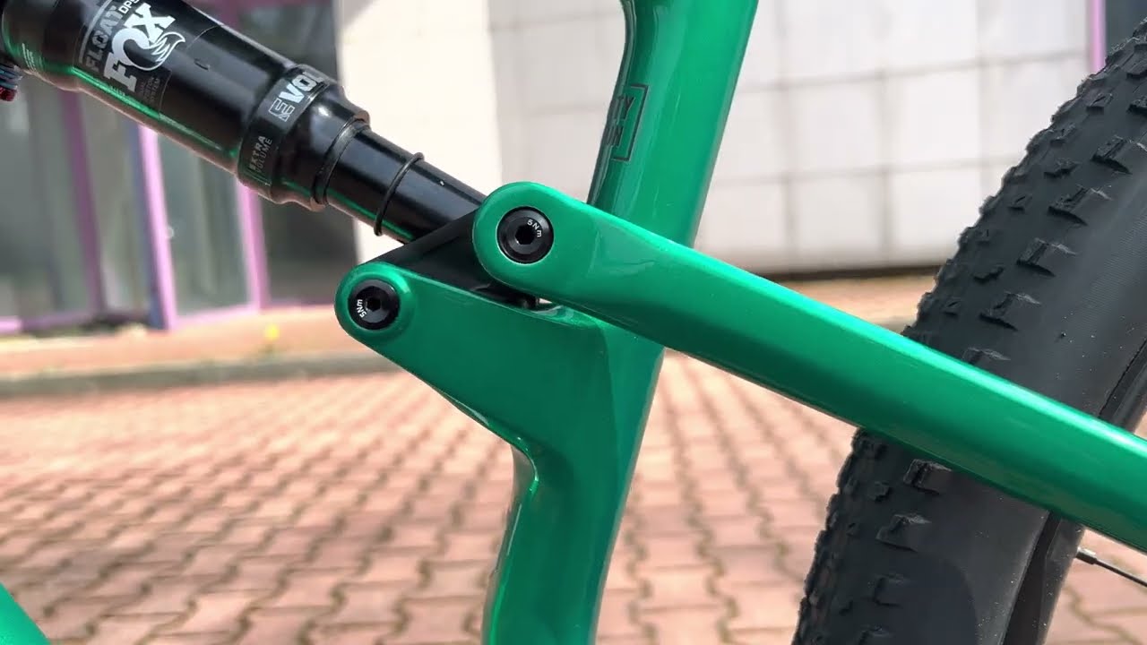 CANNONDALE Scalpel Carbon 4 - walkaround