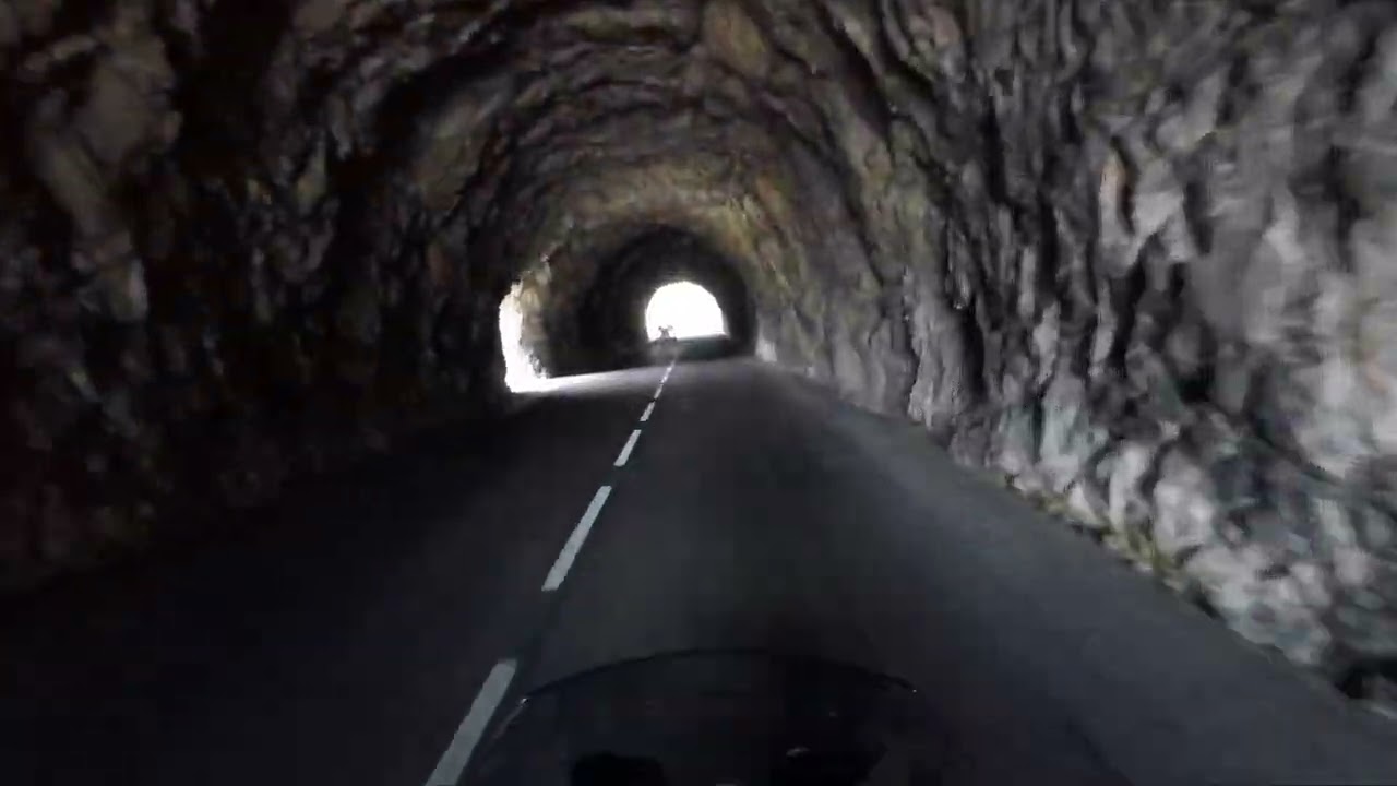 Les gorges de l'Ardèche en moto en mai 2022