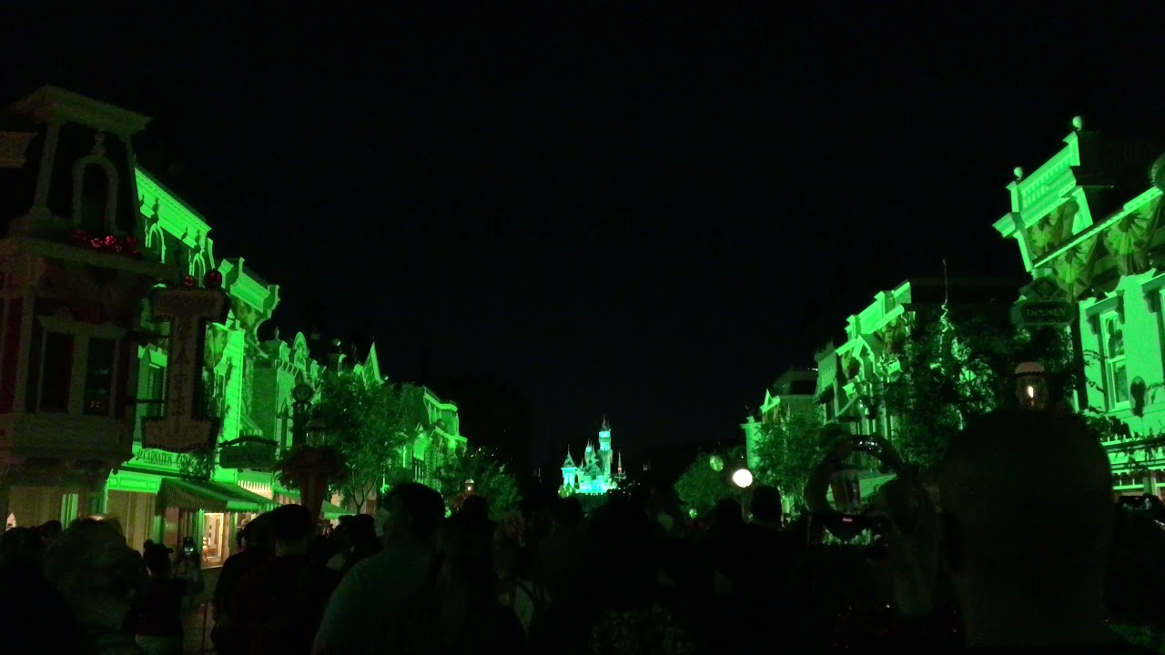 Disneyland's Halloween Screams 2021 (Show Only - No Fireworks) + Disney Goodnight!