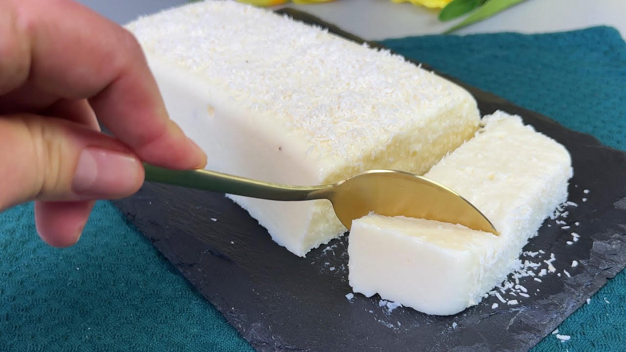 Смешайте кокосовую стружку со сгущенкой и вам понравится! Супер вкусный рецепт!
