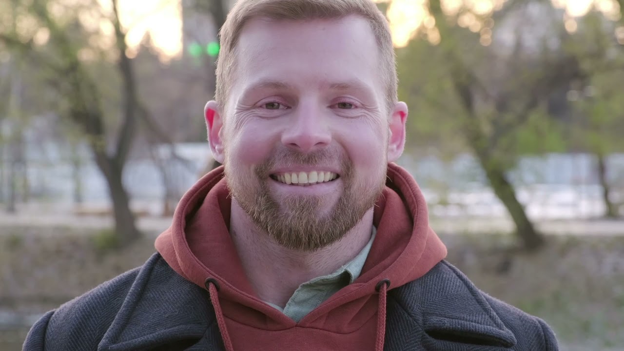 Smiling 4k video clip(Copyright free )