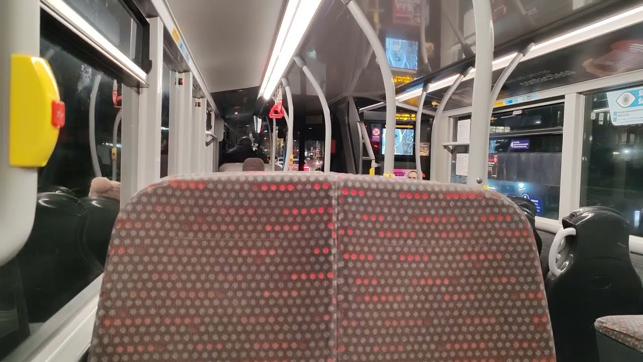 NXWM 6976 SK19EPL ADL E40D Enviro400MMC Voith 