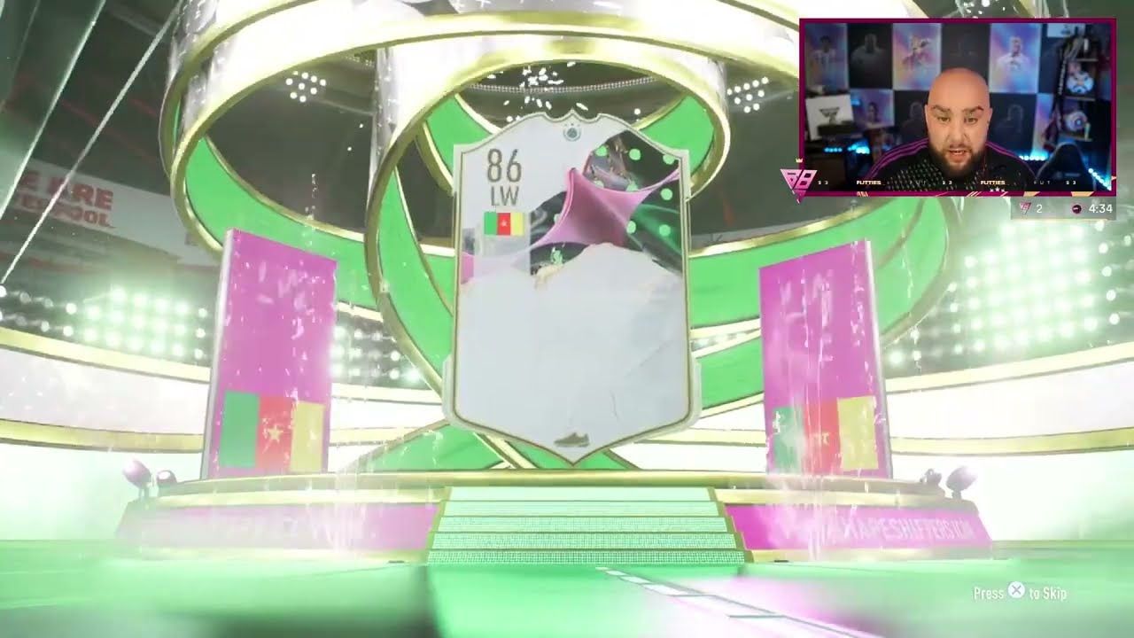 Both SHAPESHIFTER ETO'O ICONS in the 92+ ATTACKER ICON UPGRADE