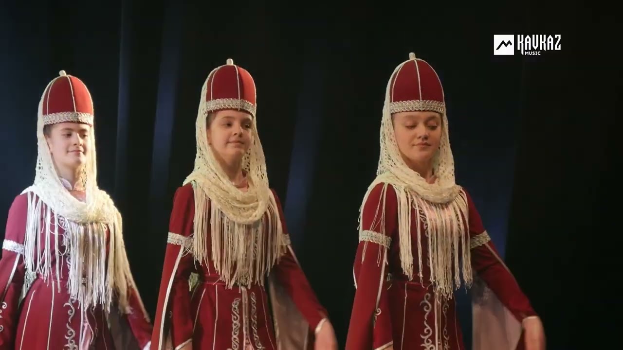 Ансамбль Звездочка - Къафэ