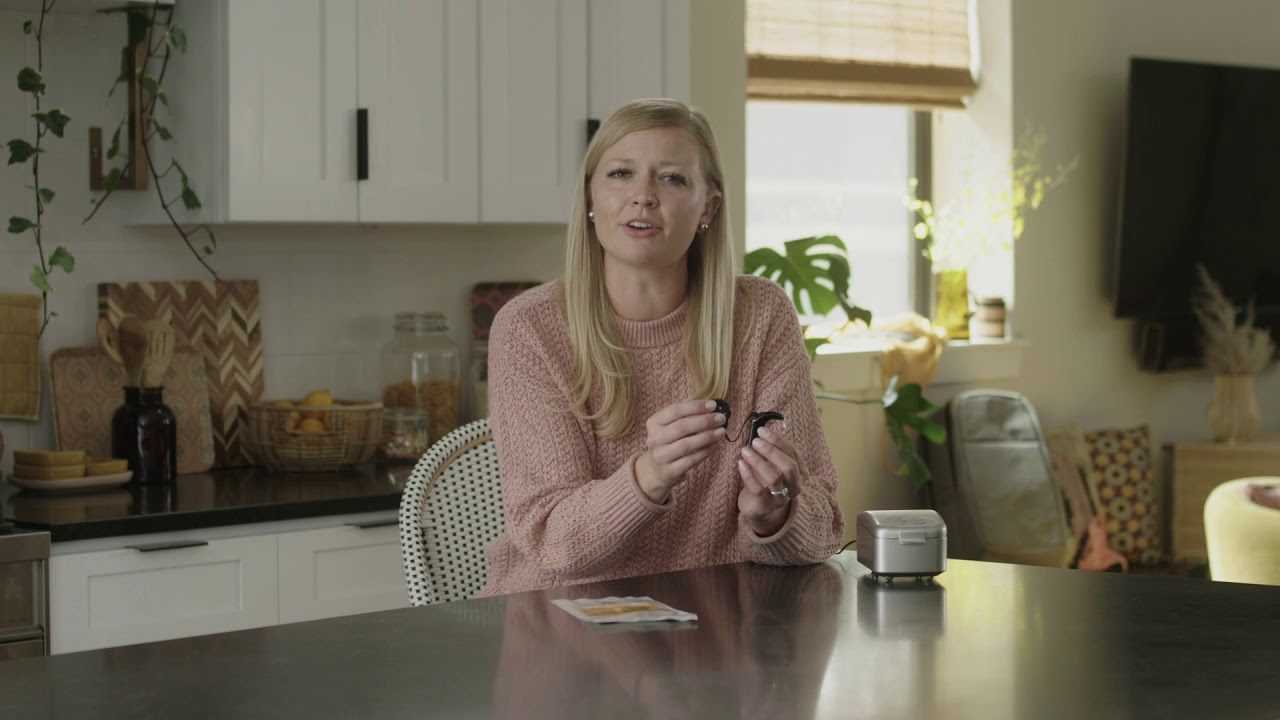 Follow these simple maintenance steps to help keep your Cochlear™ Nucleus® 7 in tip top shape