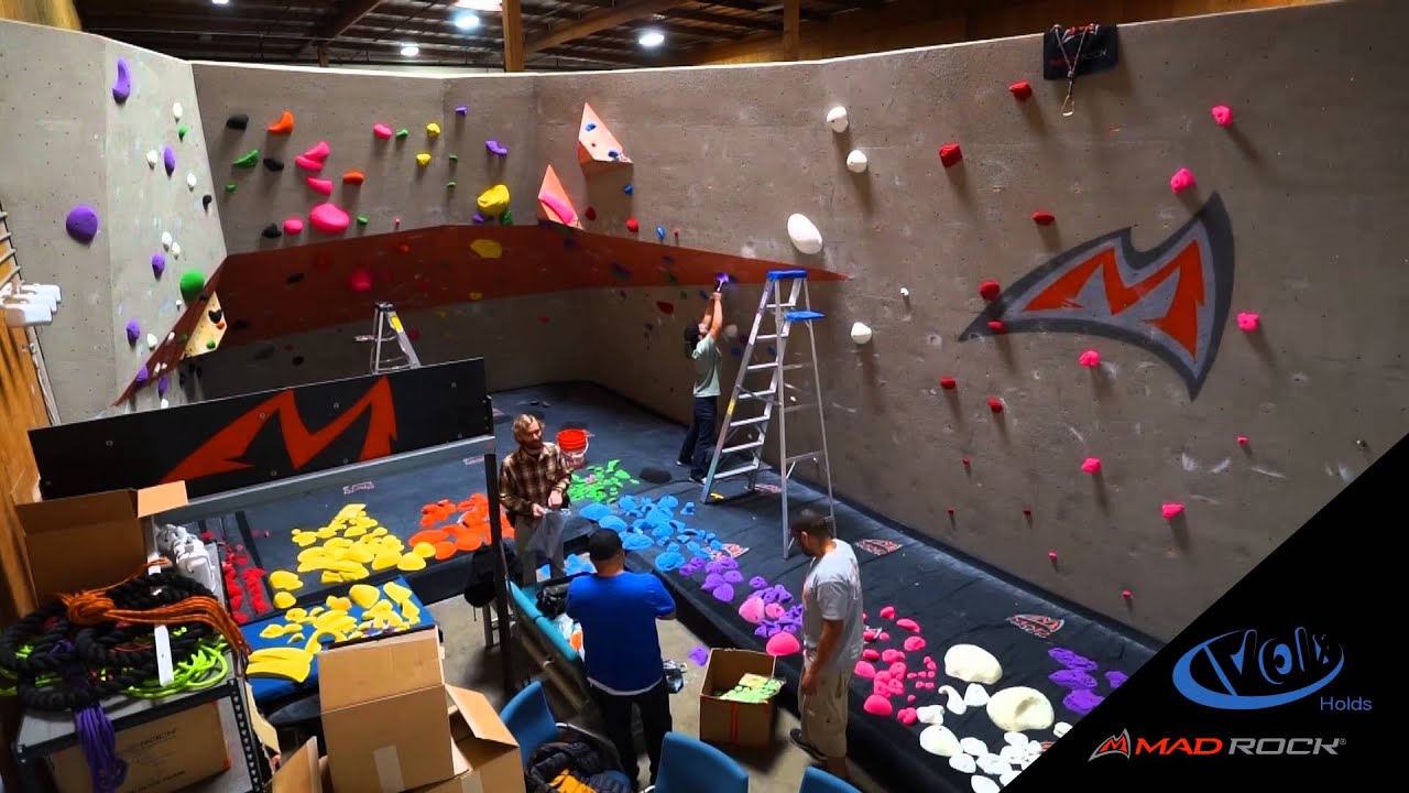 VOLXholds1