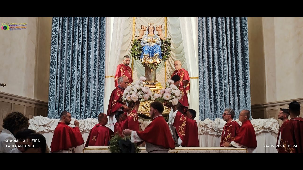 Apricena (Fg) Festa di Maria Ss.  Incoronata 2024 Uscita in processione per il rientro in Santuario