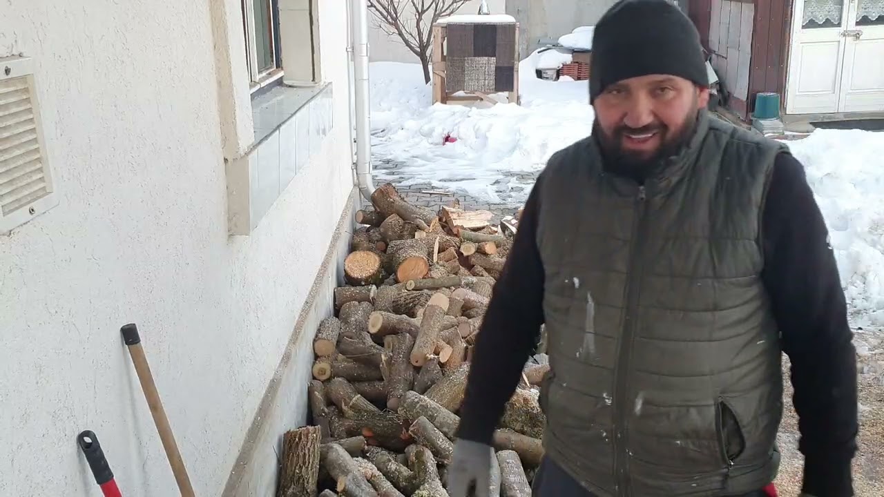 Poate să vină frigu, și minusurile, că șînt asigurat, și am și despicător șmecher..