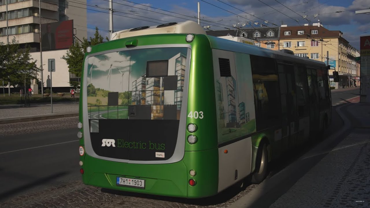 Czech Republic, Hradec Králové, bus 12 ride from Březhrad to Hlavní Nádraží