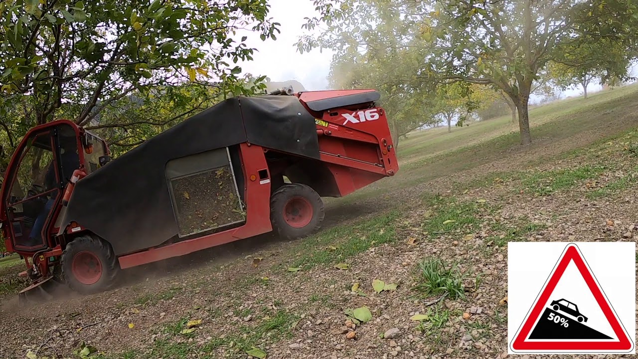 X16 Ramasseuse noix walnut harvester Cosechadora de nuez კაკლის მოსავალს di&oacute; betakar&iacute;t&oacute; AMBROUSSET