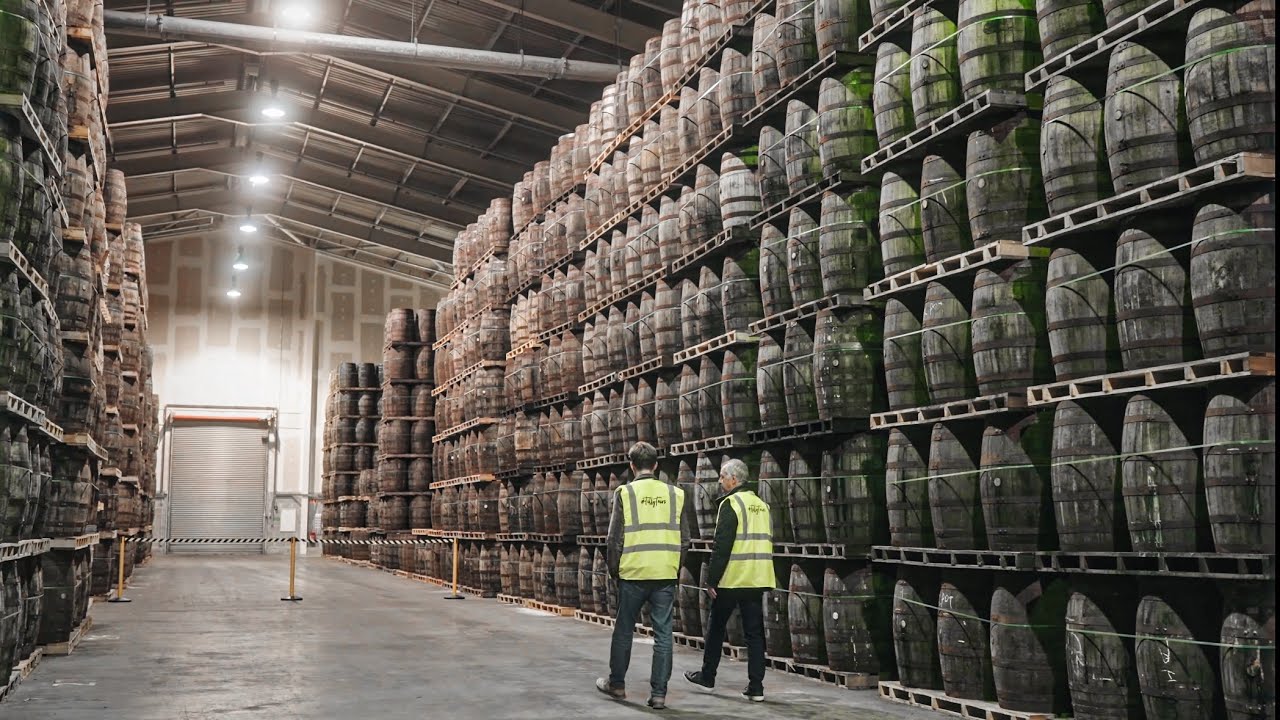 Как производят ирландский виски | Визит в Tullamore DEW