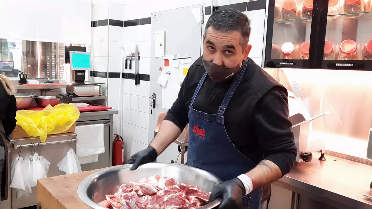 ΛΟΥΚΑΝΙΚΑ ΠΡΟΒΑΤΙΝΑΣ  stivos κρεοπωλειον !!