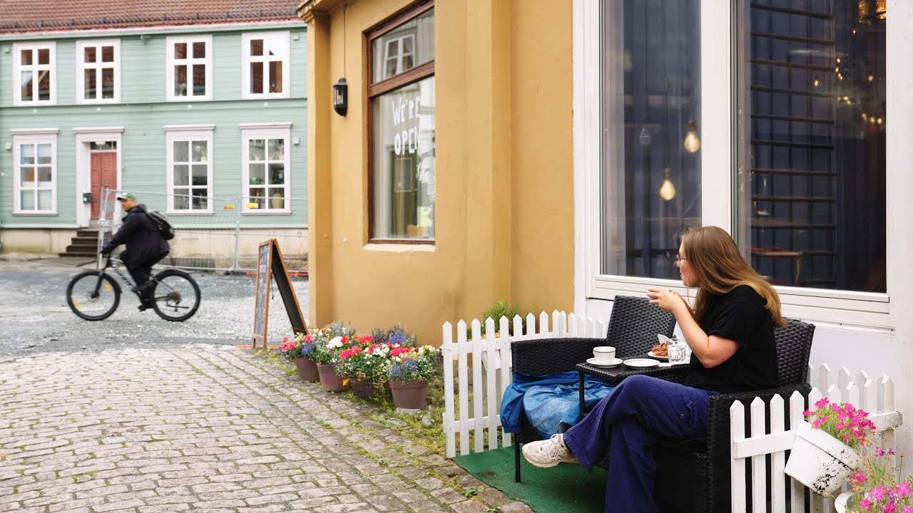 finding the perfect norwegian yarn • a cosy knitters weekend in trondheim