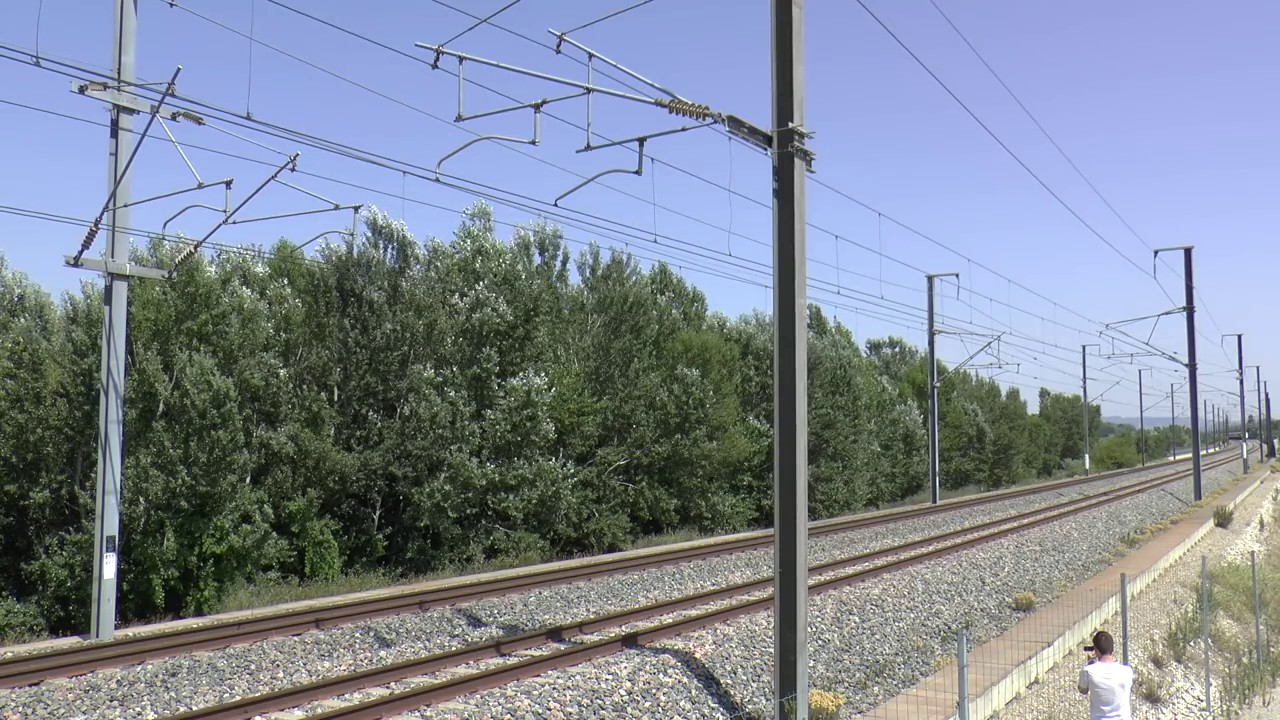 [RE-UPLOAD]High-Speed Train (TGV, Thalys, Eurostar, Ouigo) On The LGV Med !