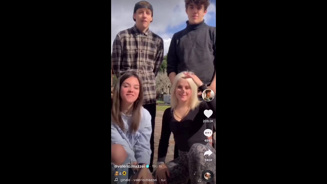 VALERIO MAZZEI E GAIA BIANCHI STANNO INSIEME pt.2 (con Sigh Tanc e Giulia Paglianiti)