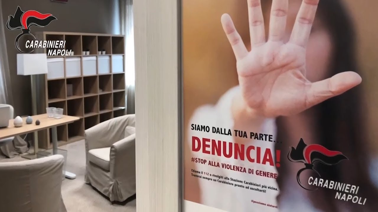 Grumo Nevano: revenge porn, arrestato l'ex amante di una donna
