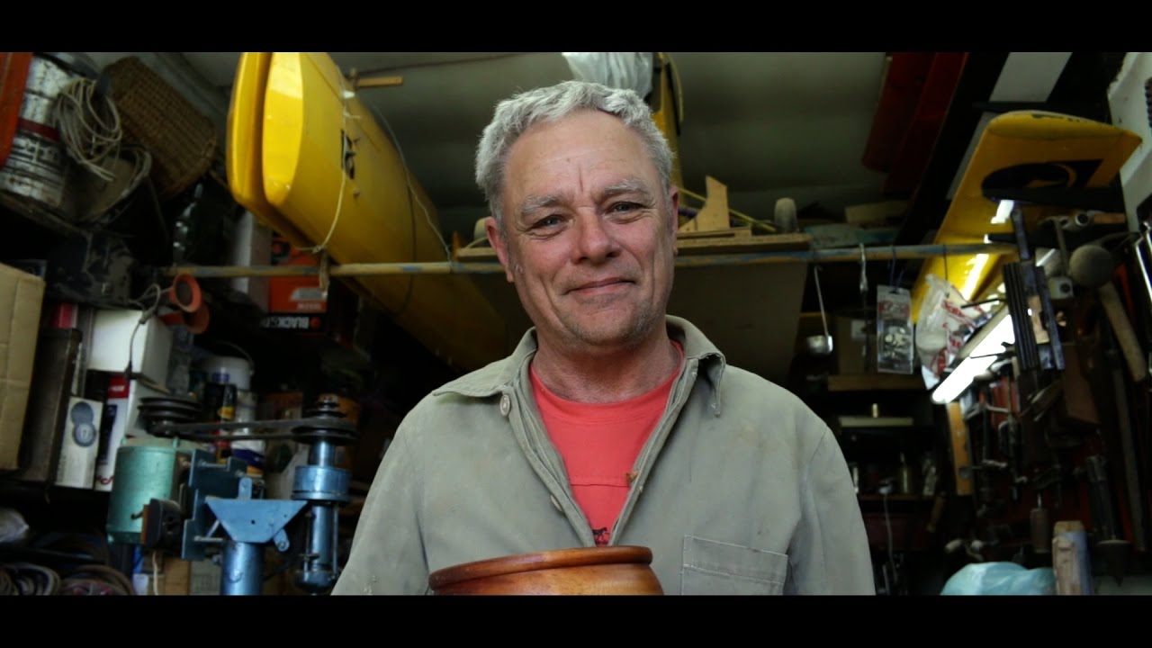 Cuenco de madera para locro criollo