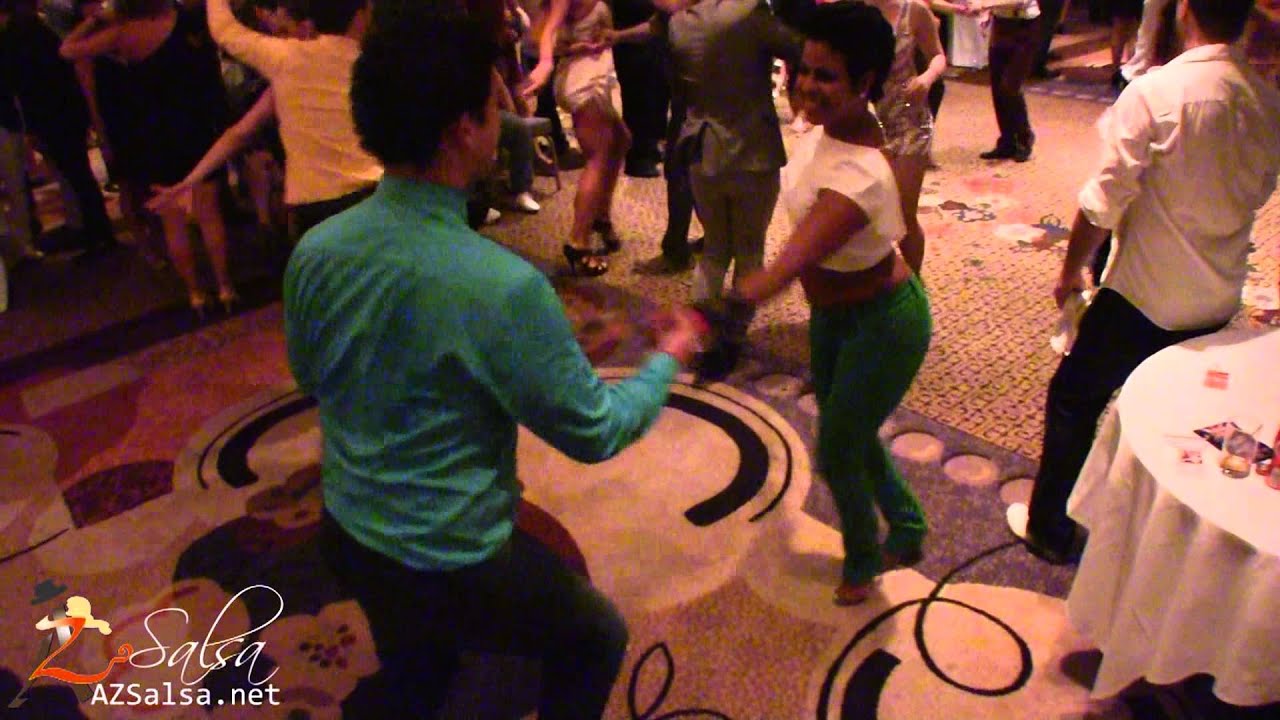 Amanda Estilo social dancing @ the New York Salsa Congress 2013