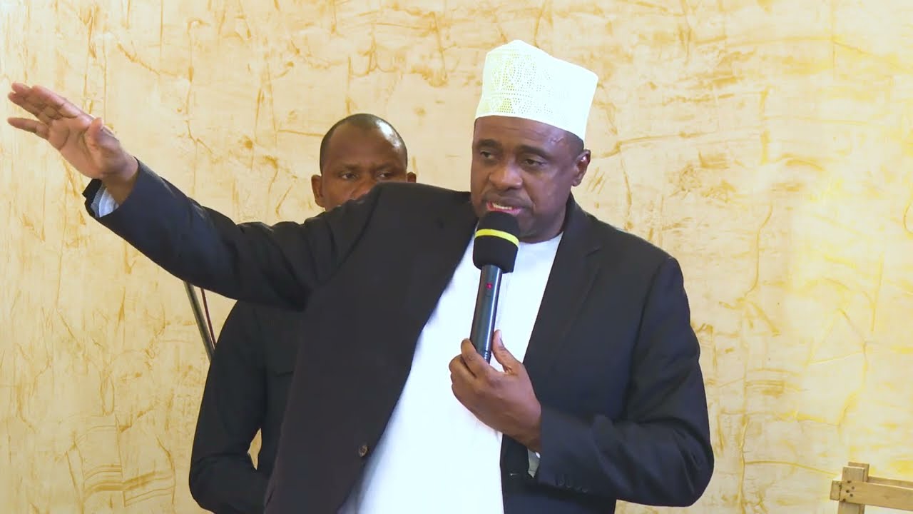 WAZANZIBARI  ASILI YETU NI IMANI....ALHAJJ  HEMED